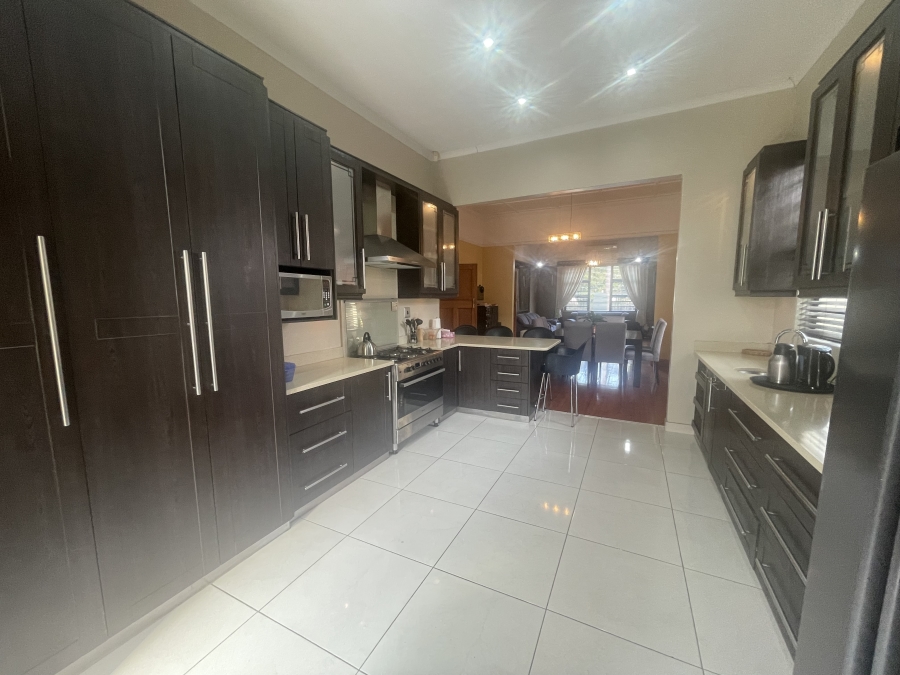 3 Bedroom Property for Sale in Quigney Eastern Cape